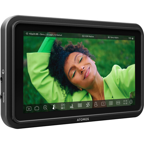 Atomos Shinobi II 5.2 inch on-camera monitor mounted on camera rig